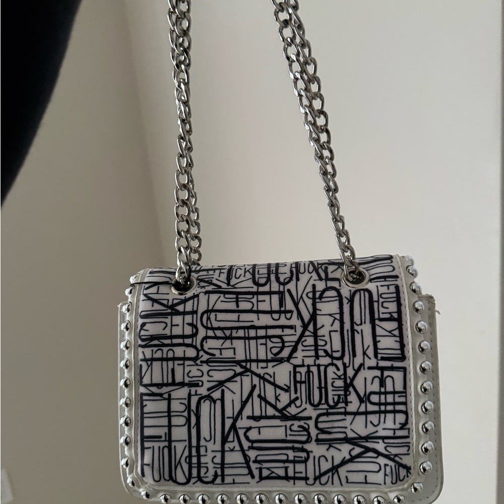 Fourgunsdown F*ck White Chain Shoulder Bag
